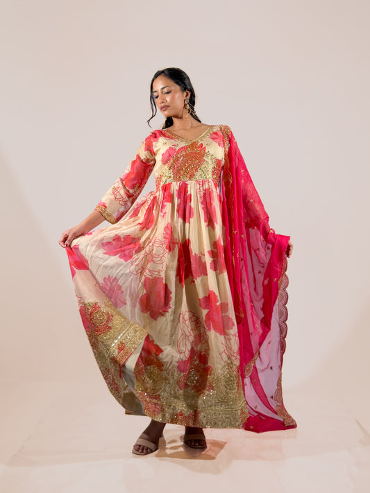 Elina Gown