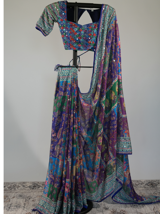 Jaanvi Mirror Chinon Silk Saree
