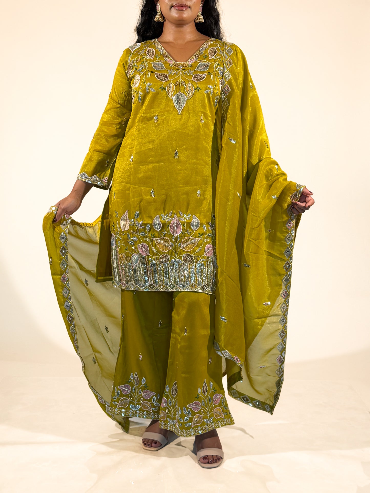 Ira Salwar Suit