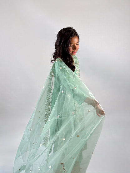 Kiara Kurta